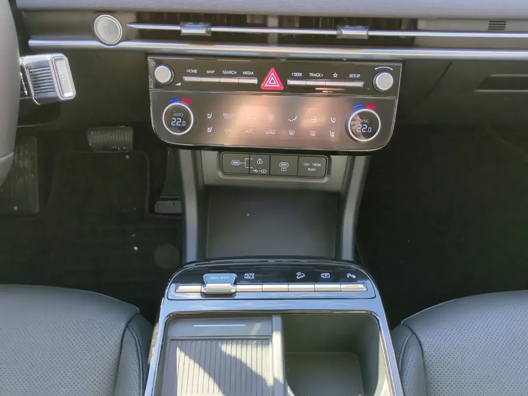 Hyundai TUCSON - Thumbnail 11