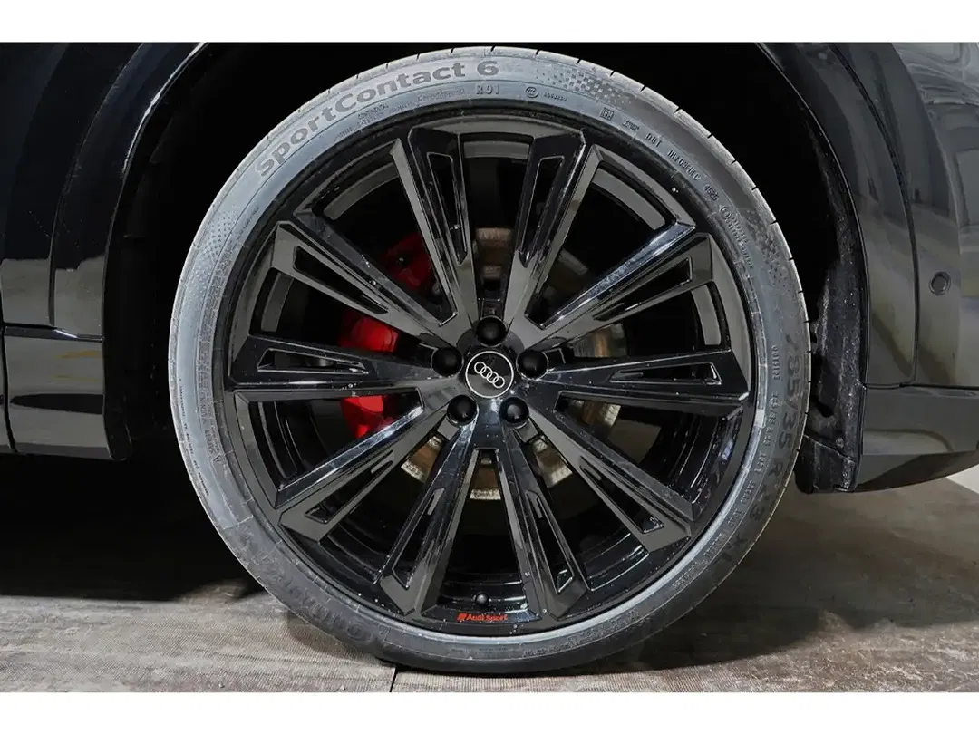 Audi Q8 - Thumbnail 13
