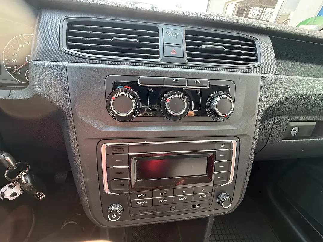Volkswagen Caddy - Thumbnail 13