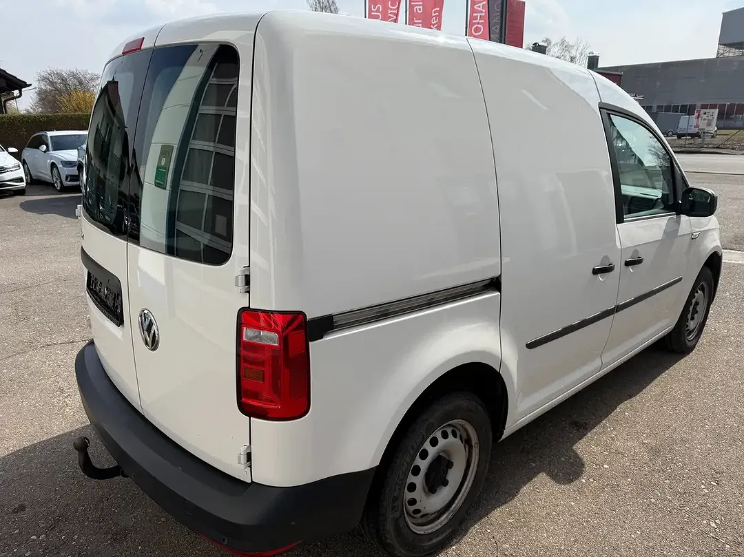Volkswagen Caddy - Thumbnail 6