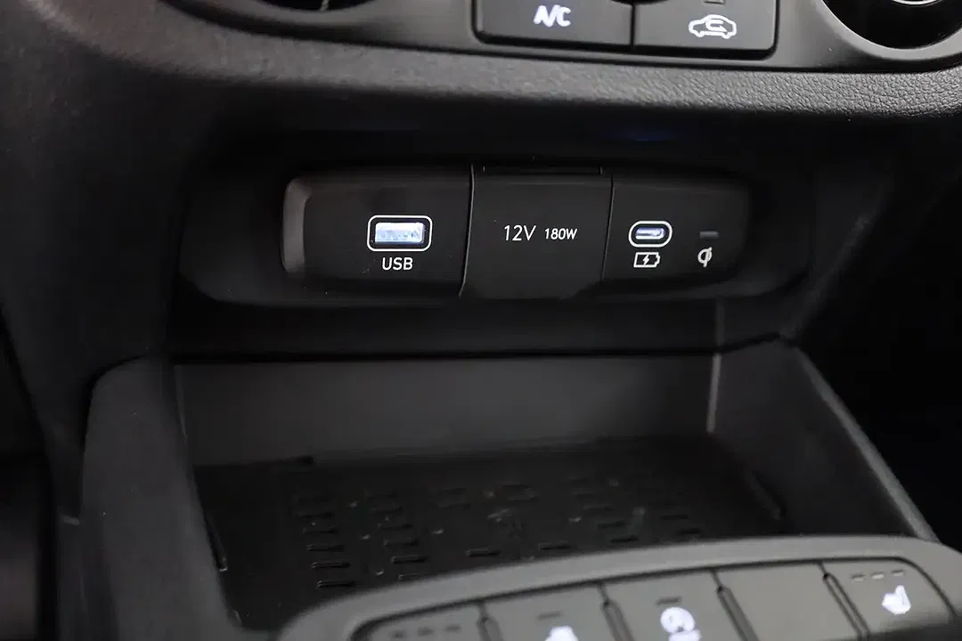 Hyundai i10 - Thumbnail 12