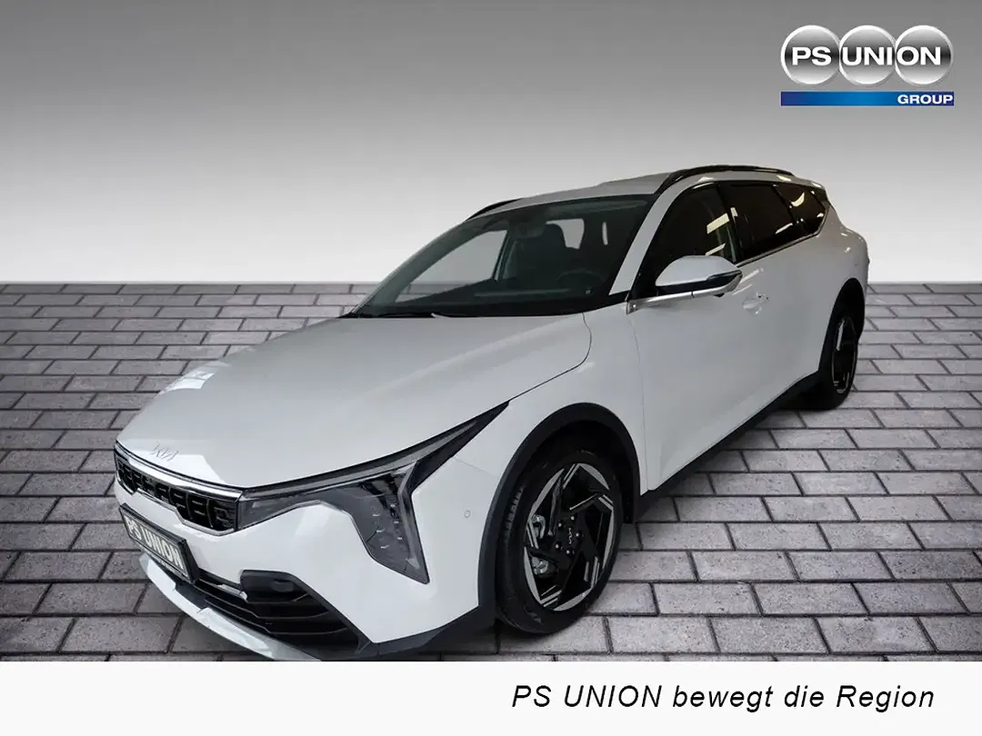 Kia K4 - Thumbnail 1