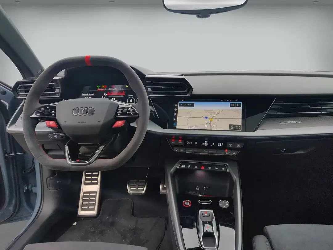 Audi RS3 - Thumbnail 9
