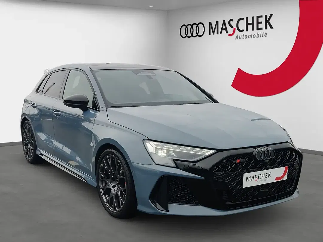 Audi RS3 - Thumbnail 6
