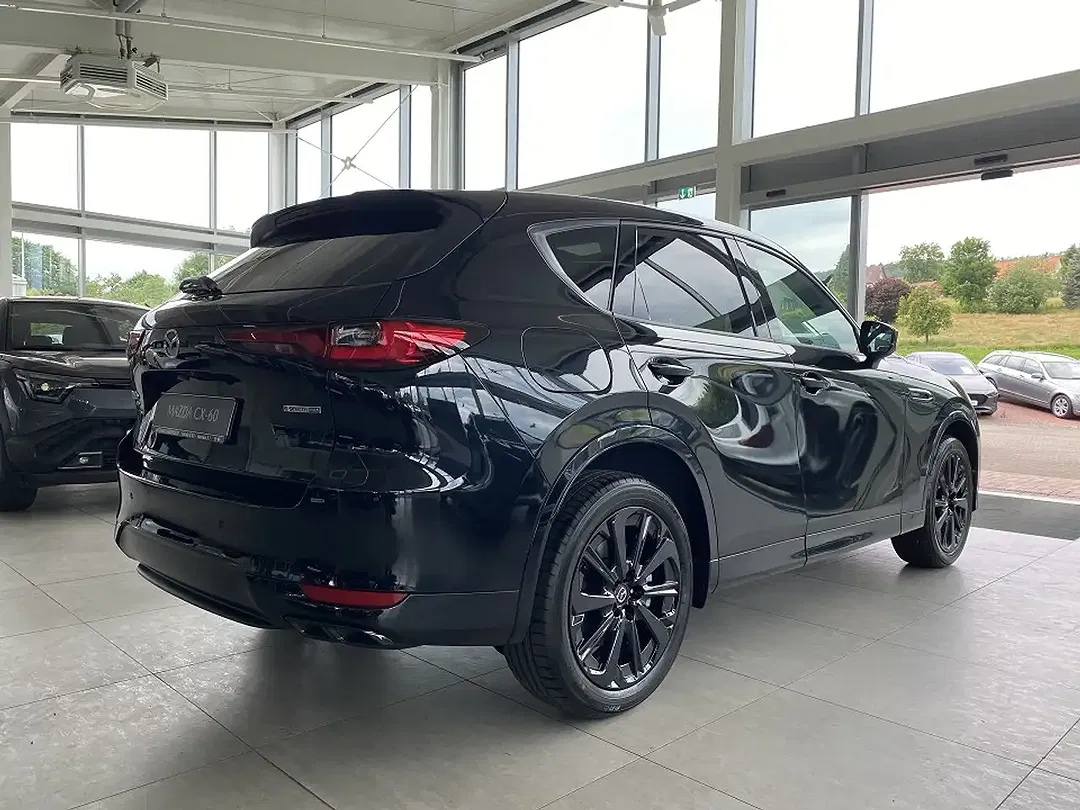 Mazda CX-60 - Thumbnail 2