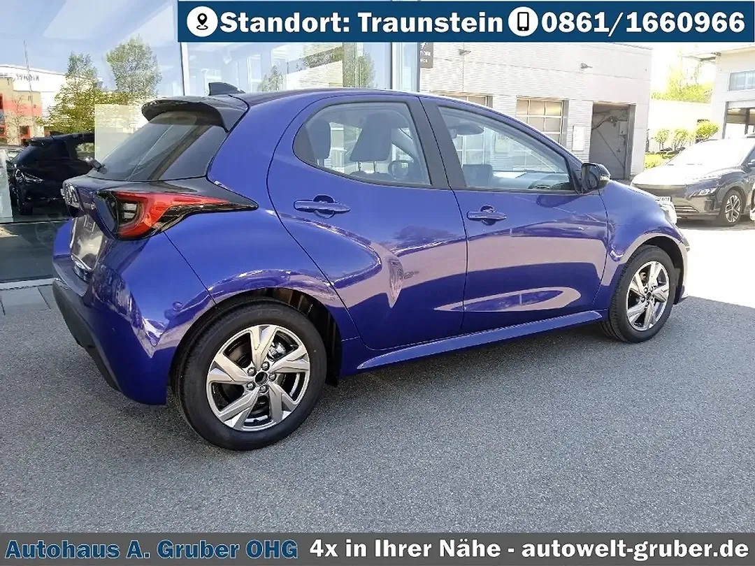 Mazda 2 - Thumbnail 4