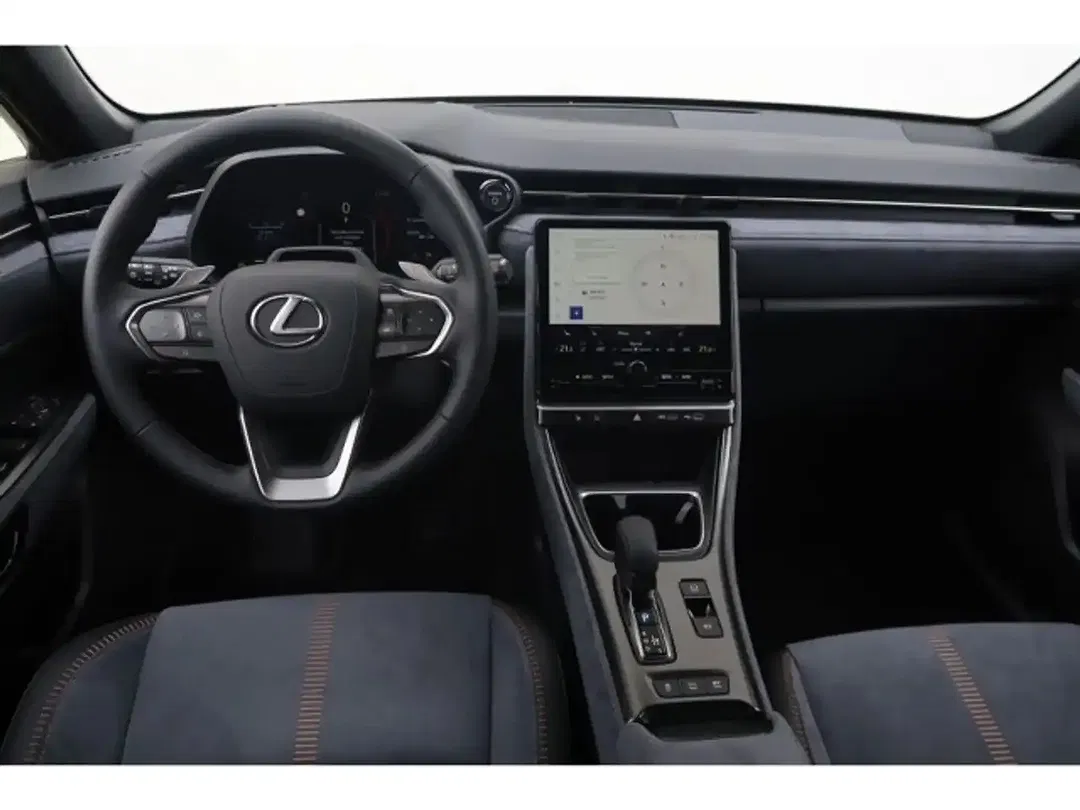Lexus LBX - Thumbnail 8