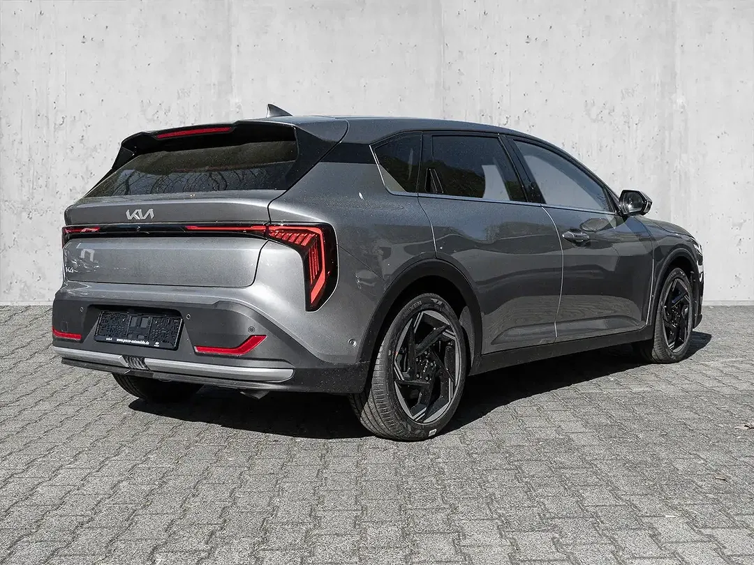 Kia K4 - Thumbnail 2