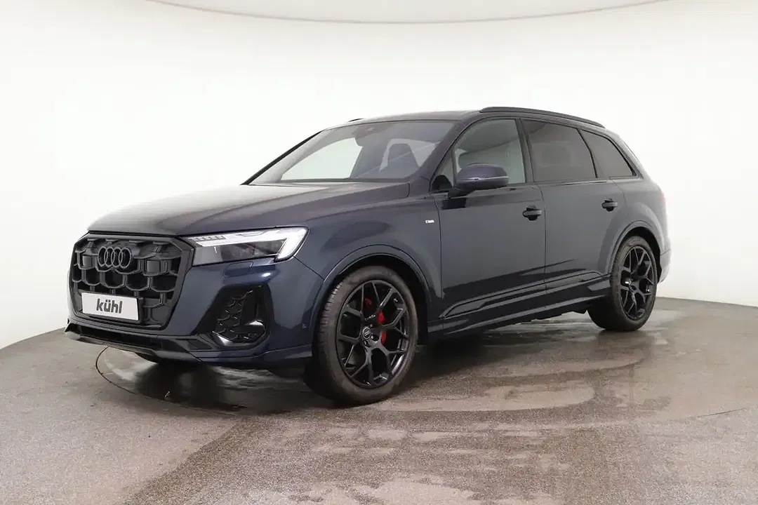 Audi Q7 - Thumbnail 6