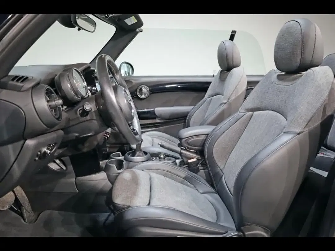 MINI Cooper Cabrio - Thumbnail 14