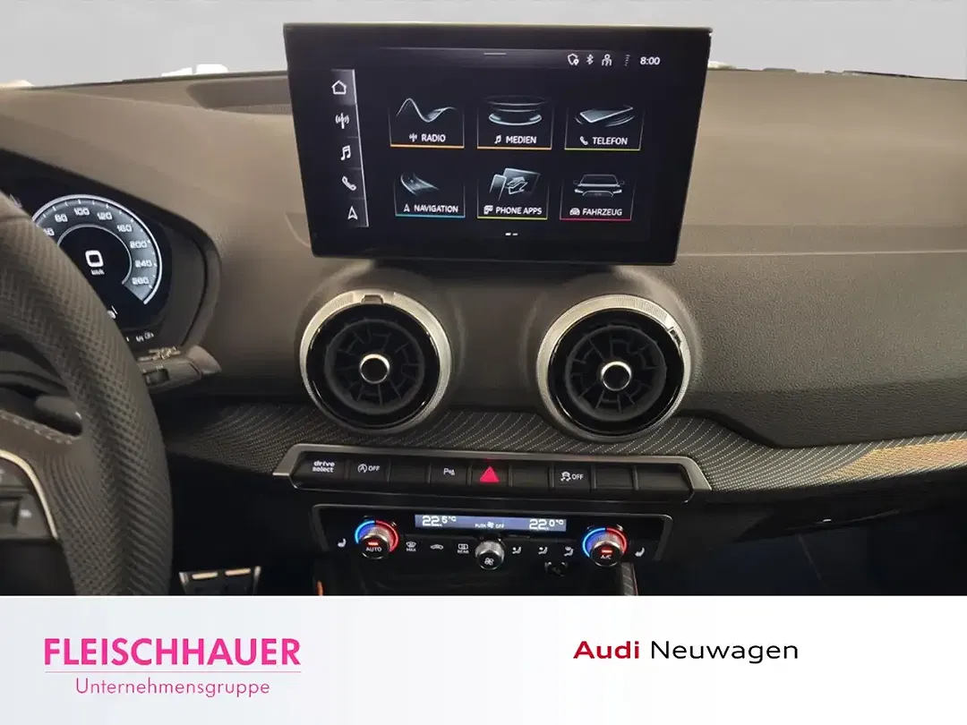 Audi Q2 - Thumbnail 13