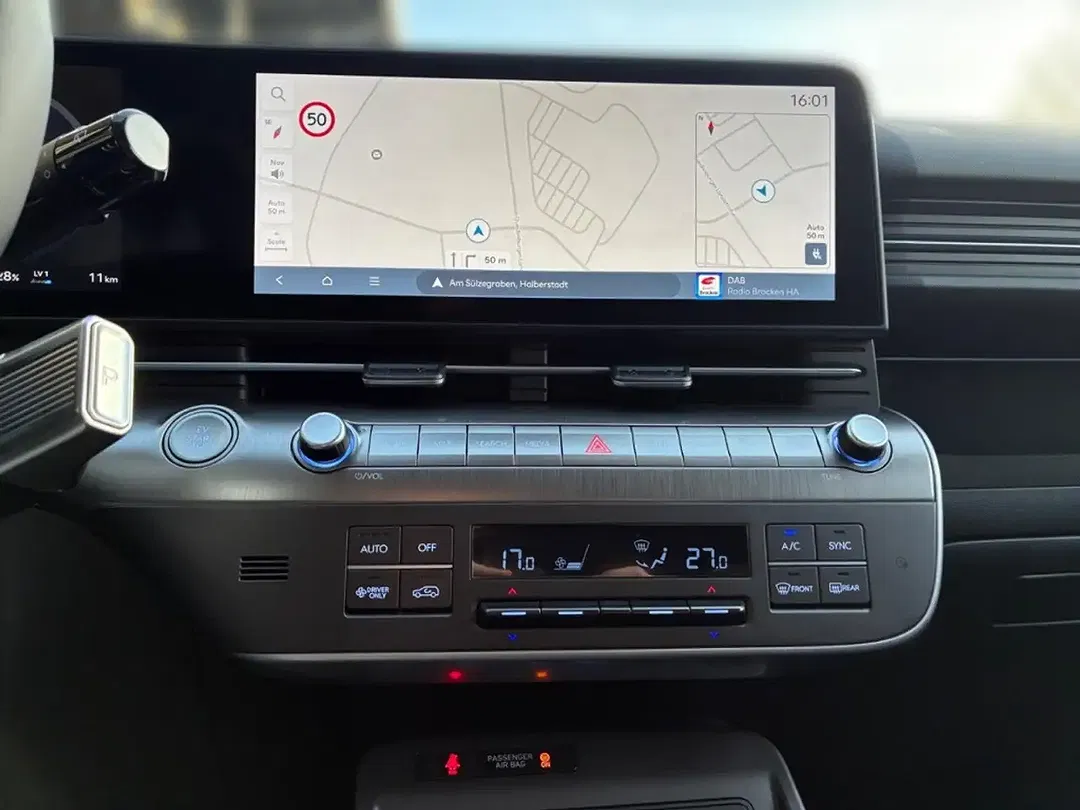 Hyundai KONA - Thumbnail 9