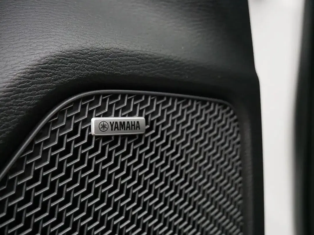 Mitsubishi Outlander - Thumbnail 10