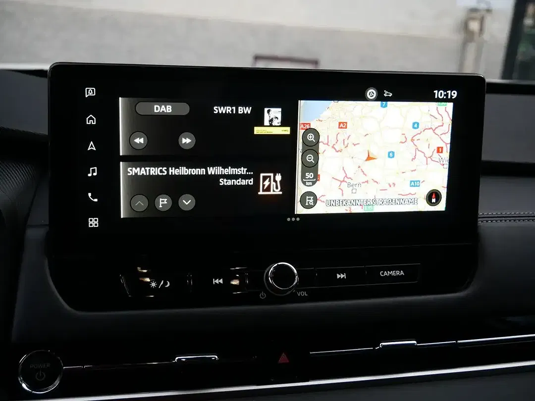 Mitsubishi Outlander - Thumbnail 12