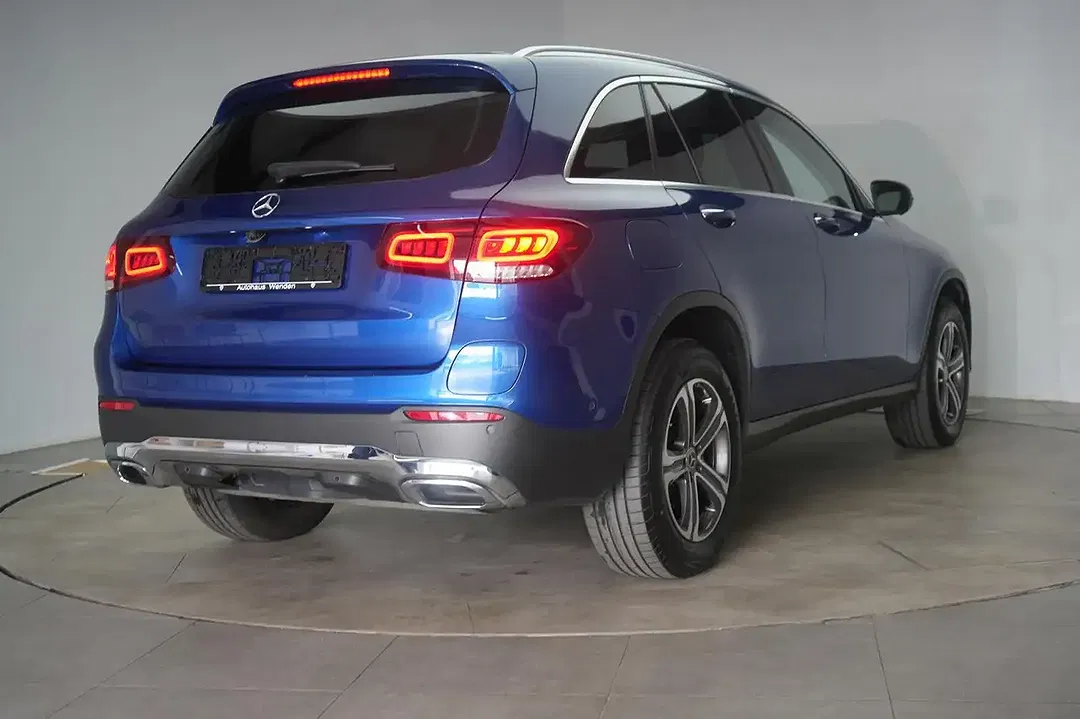 Mercedes-Benz GLC 300 - Thumbnail 5