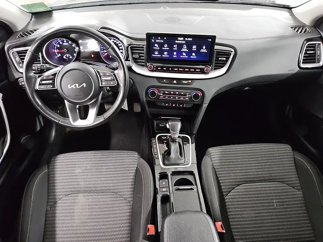 Kia Ceed / cee'd - Thumbnail 4