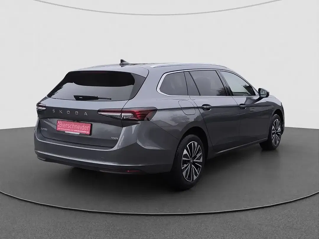 Skoda Superb - Thumbnail 10