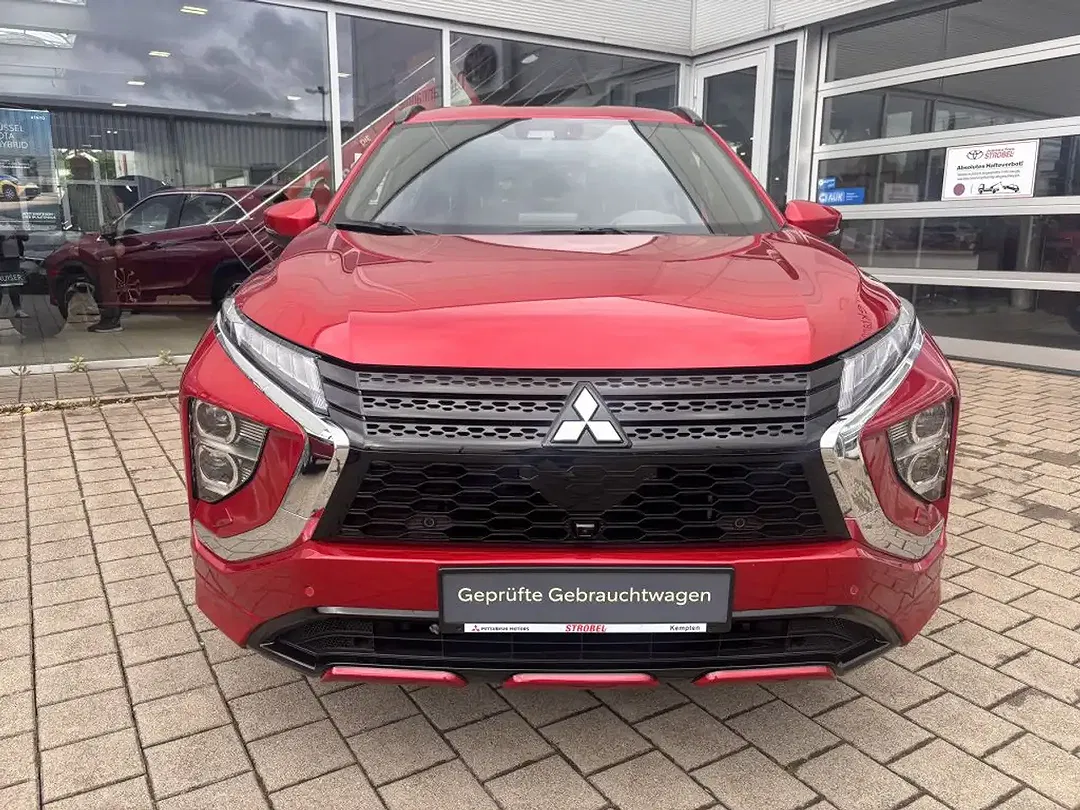 Mitsubishi Eclipse Cross - Thumbnail 1