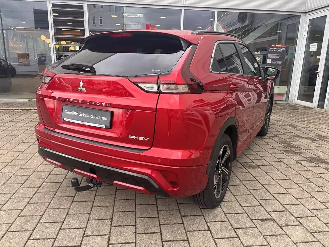 Mitsubishi Eclipse Cross - Thumbnail 4