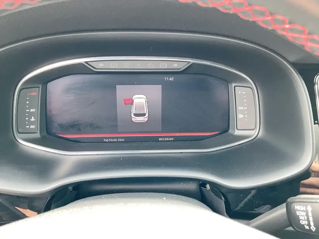 SEAT Ateca - Thumbnail 10
