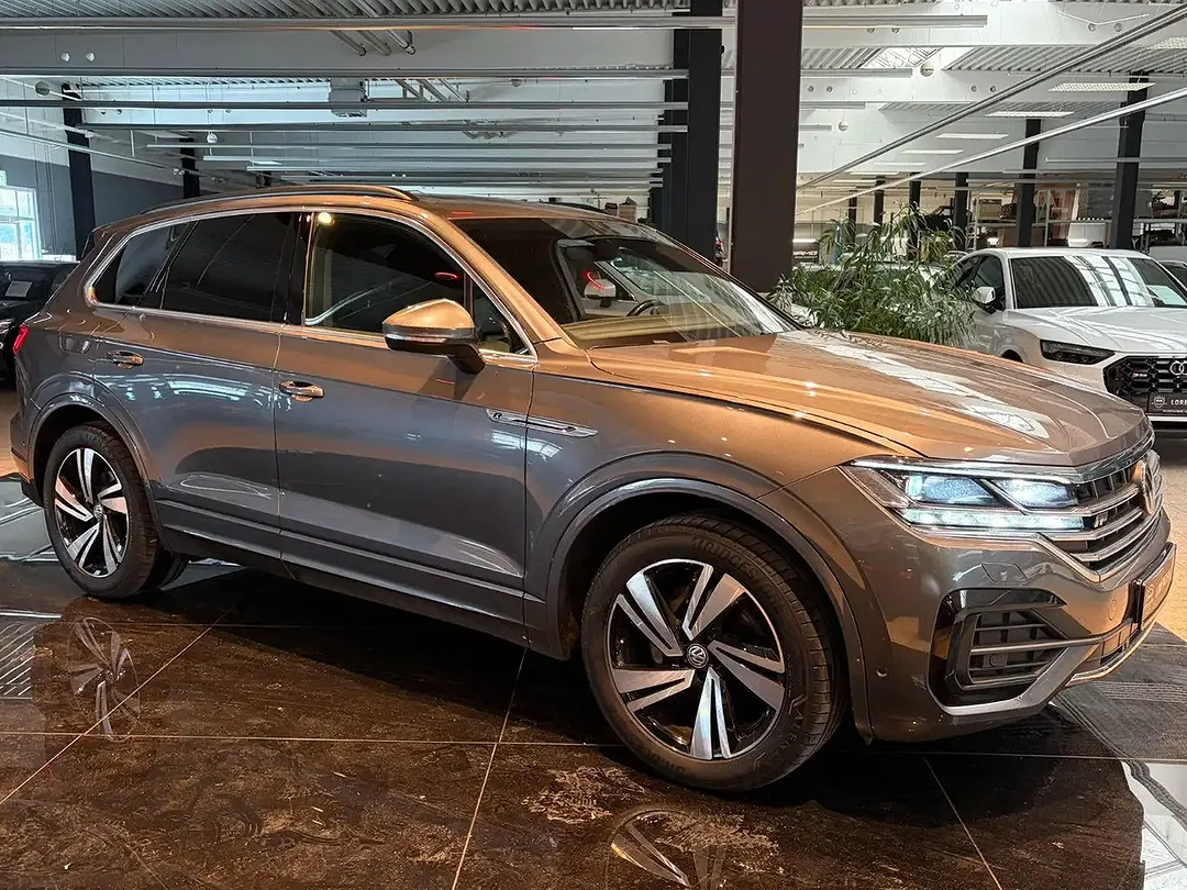 Volkswagen Touareg - Thumbnail 7