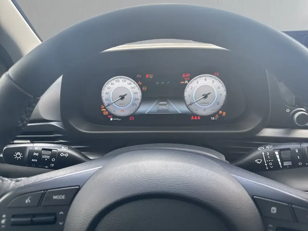 Hyundai i20 - Thumbnail 15