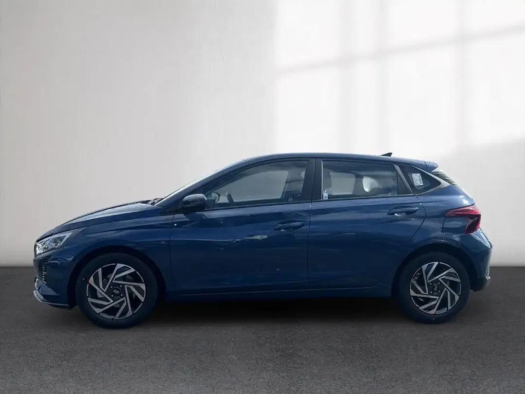Hyundai i20 - Thumbnail 2