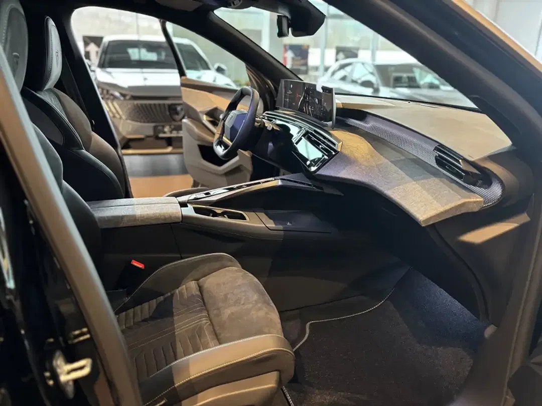 Peugeot 3008 - Thumbnail 13