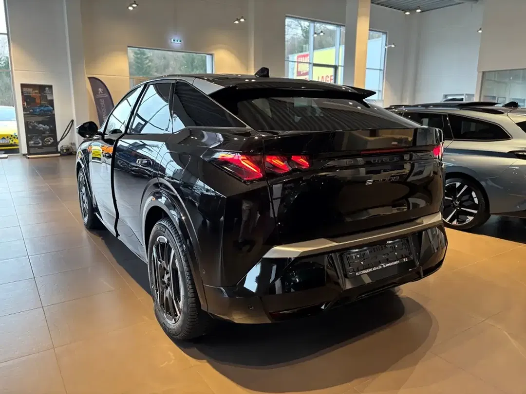 Peugeot 3008 - Thumbnail 8