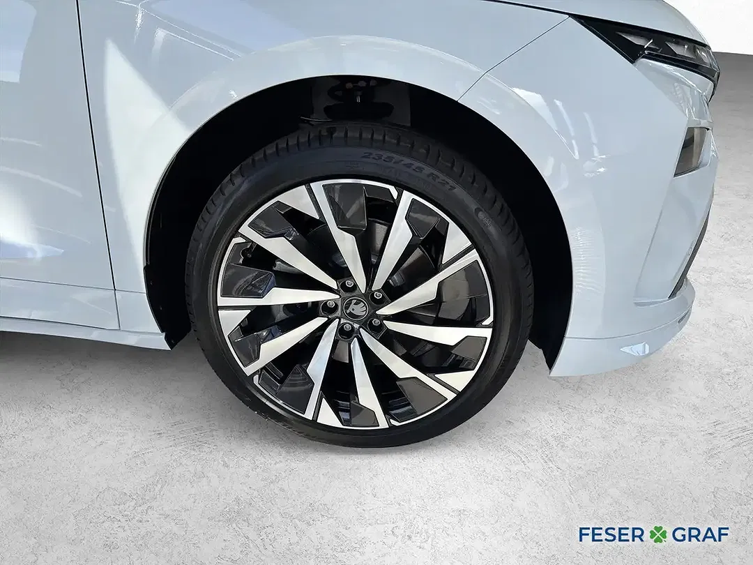 Skoda Enyaq - Thumbnail 4