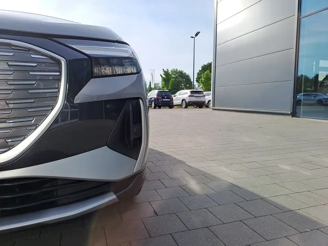Audi Q4 e-tron - Thumbnail 13