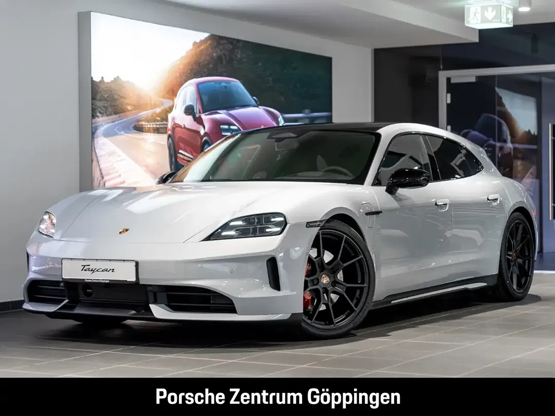 Porsche Taycan - Thumbnail 1