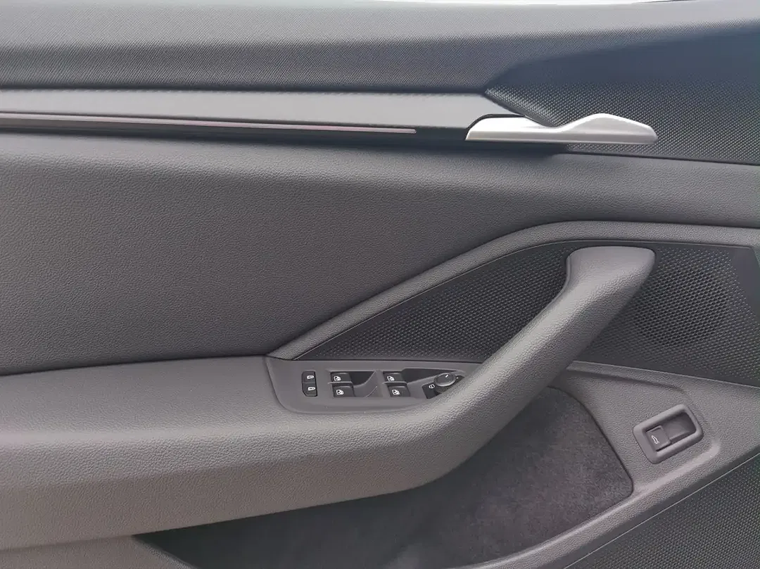Skoda Superb - Thumbnail 6