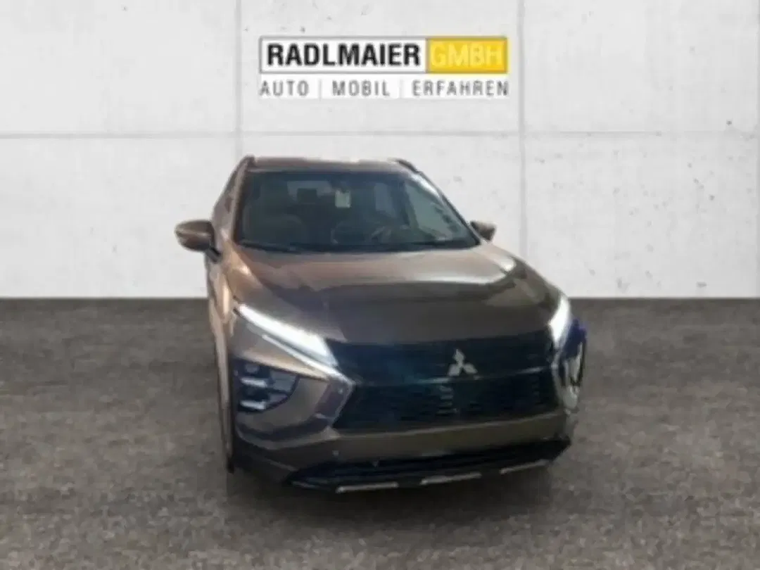 Mitsubishi Eclipse Cross - Thumbnail 5