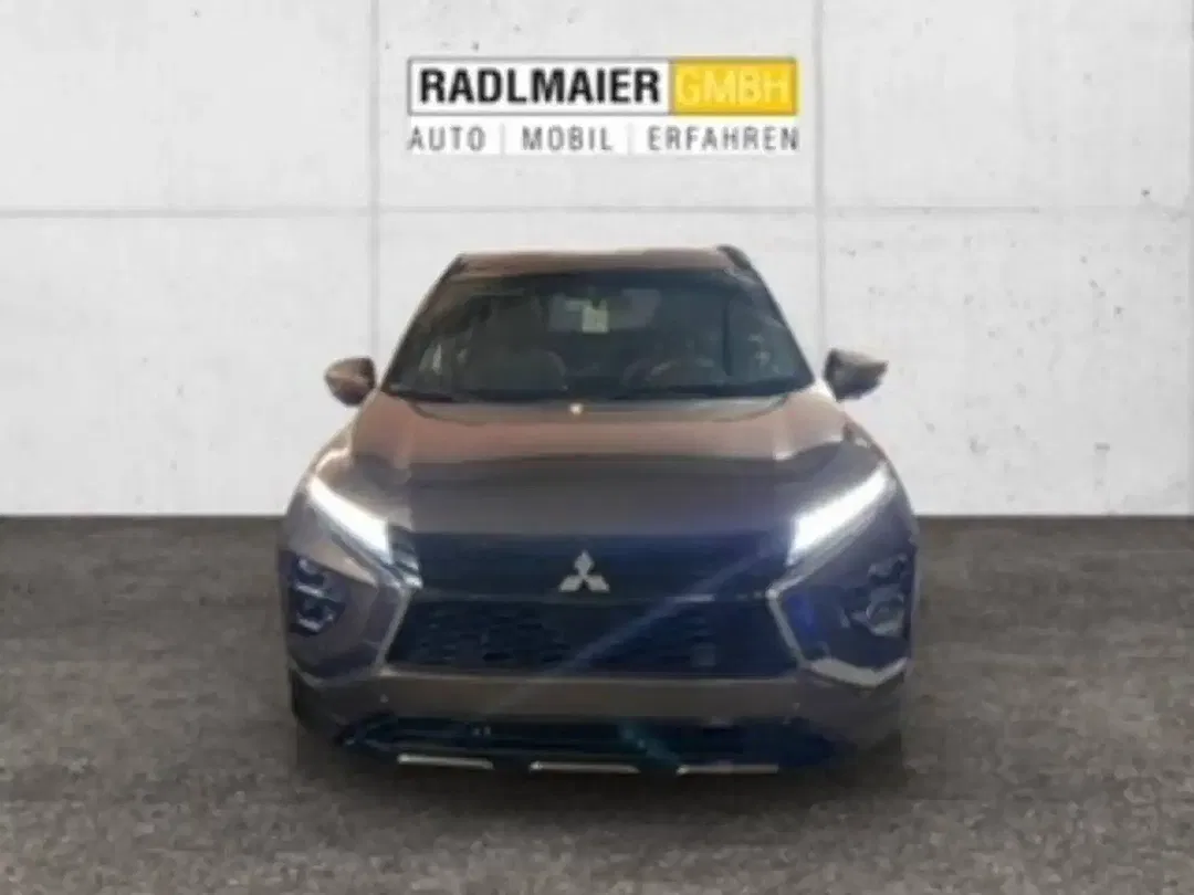 Mitsubishi Eclipse Cross - Thumbnail 6