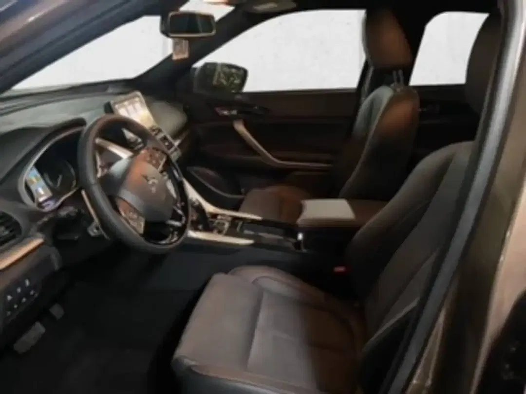 Mitsubishi Eclipse Cross - Thumbnail 7