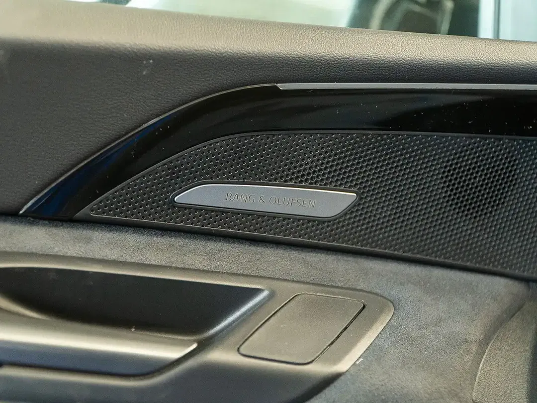 Audi Q5 - Thumbnail 11