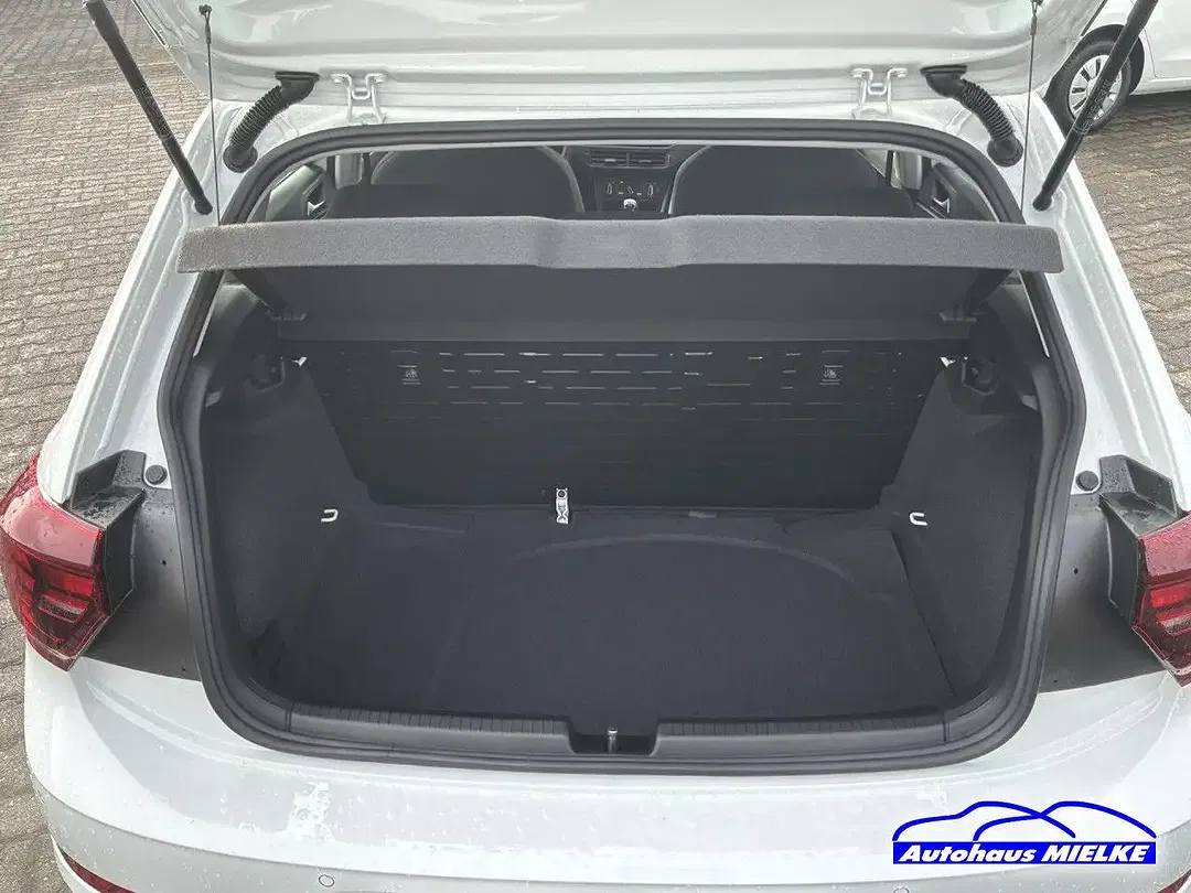 Volkswagen Polo - Thumbnail 14