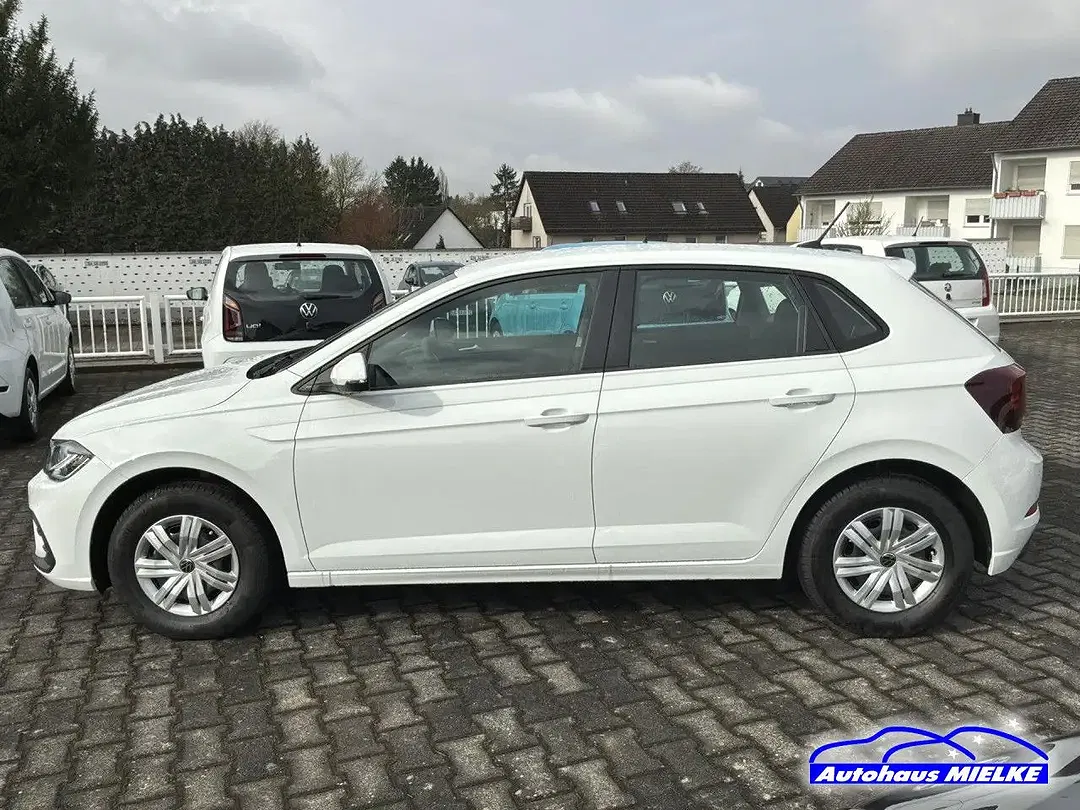 Volkswagen Polo - Thumbnail 2