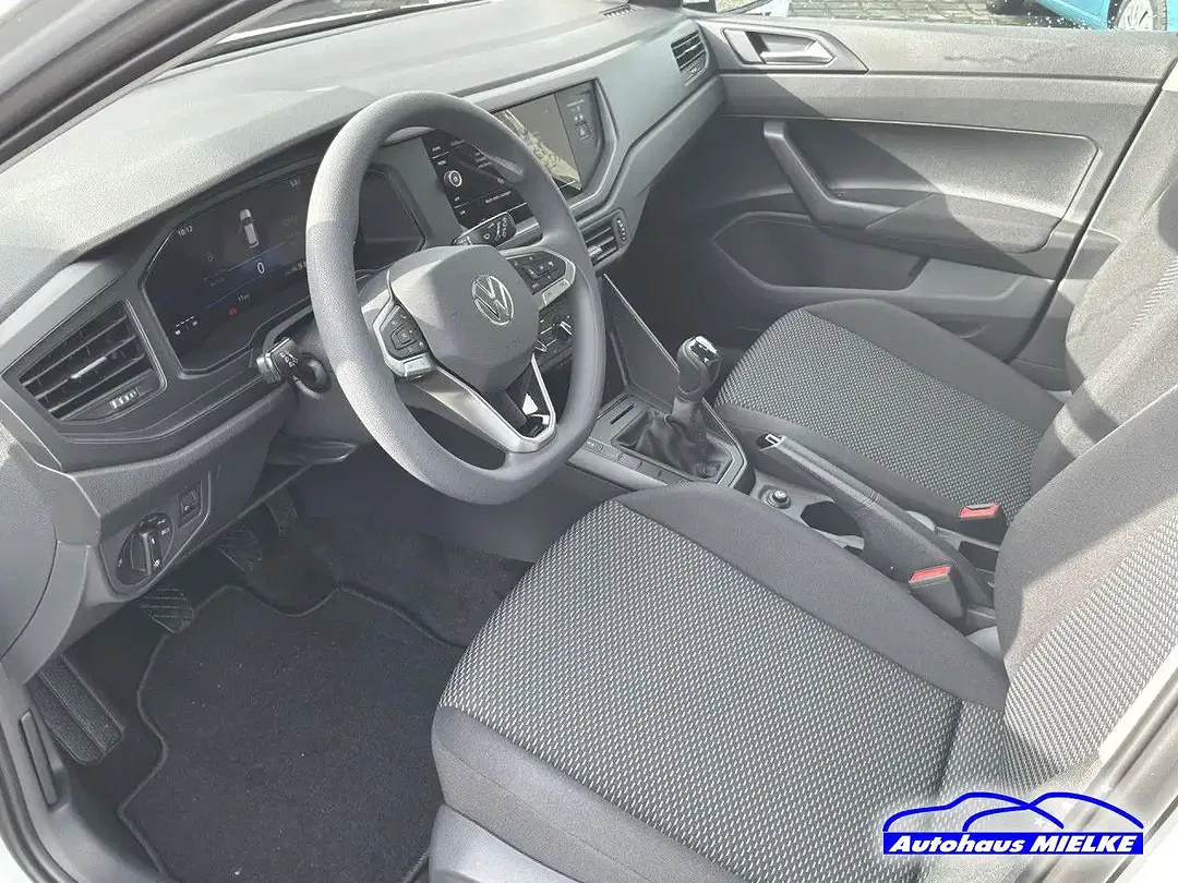 Volkswagen Polo - Thumbnail 7