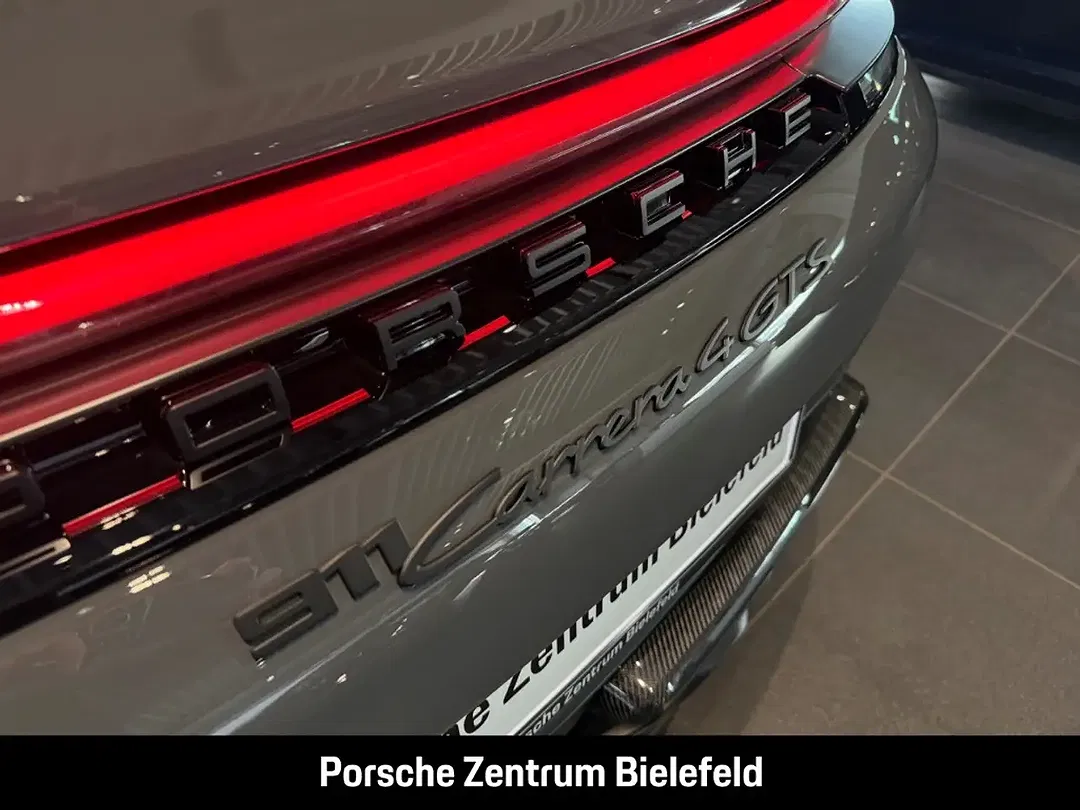 Porsche 992 - Thumbnail 15