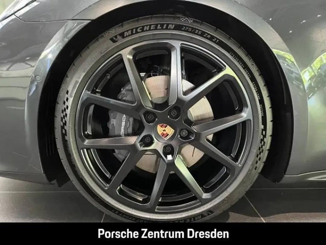 Porsche Panamera - Thumbnail 13