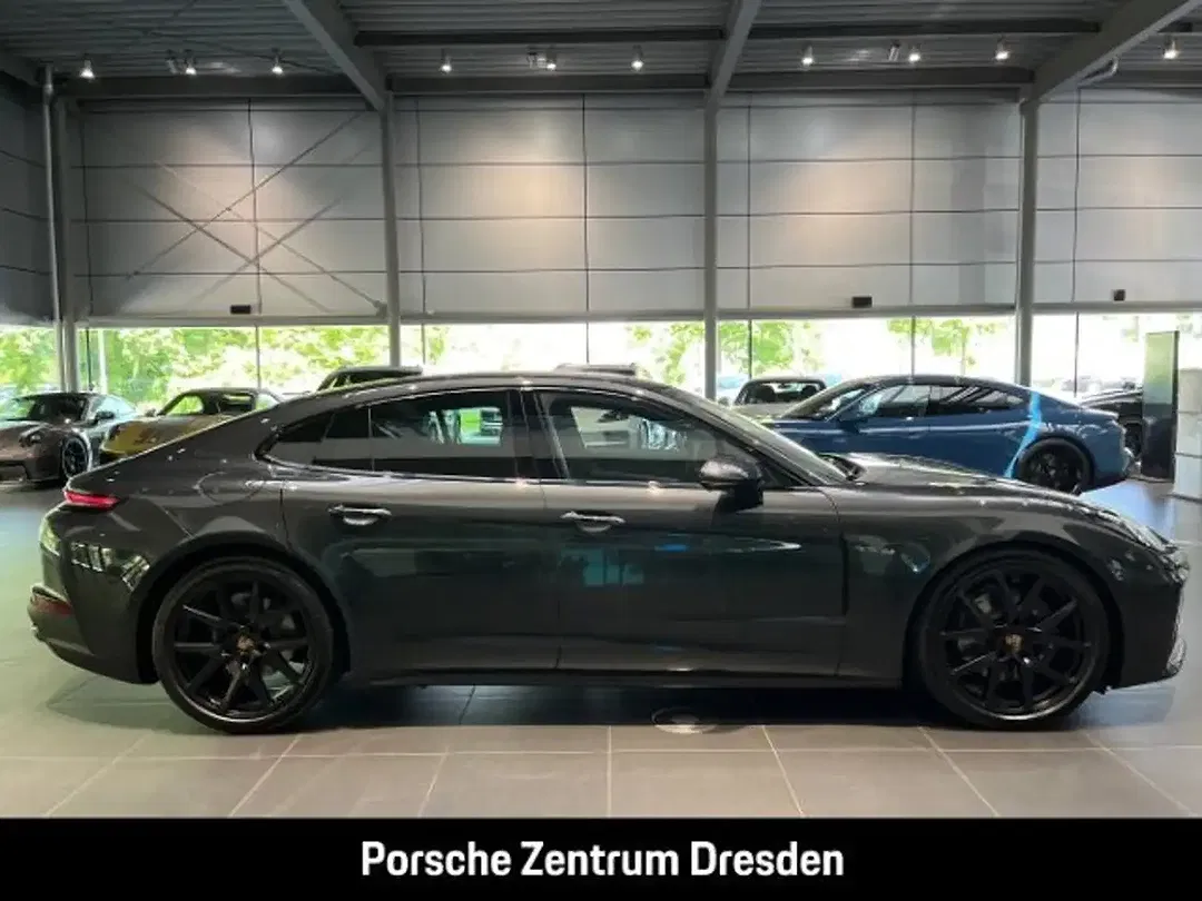 Porsche Panamera - Thumbnail 9