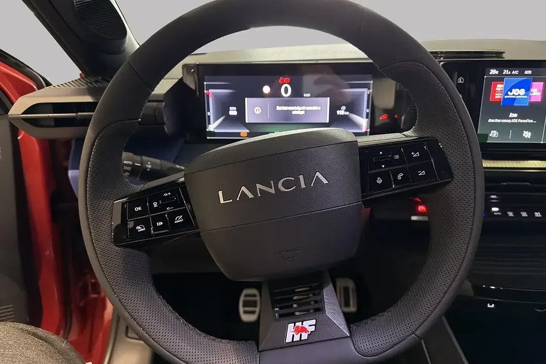 Lancia Ypsilon - Thumbnail 11