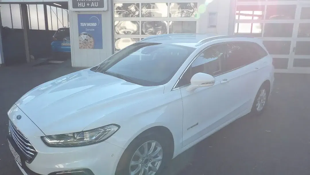 Ford Mondeo - Thumbnail 9