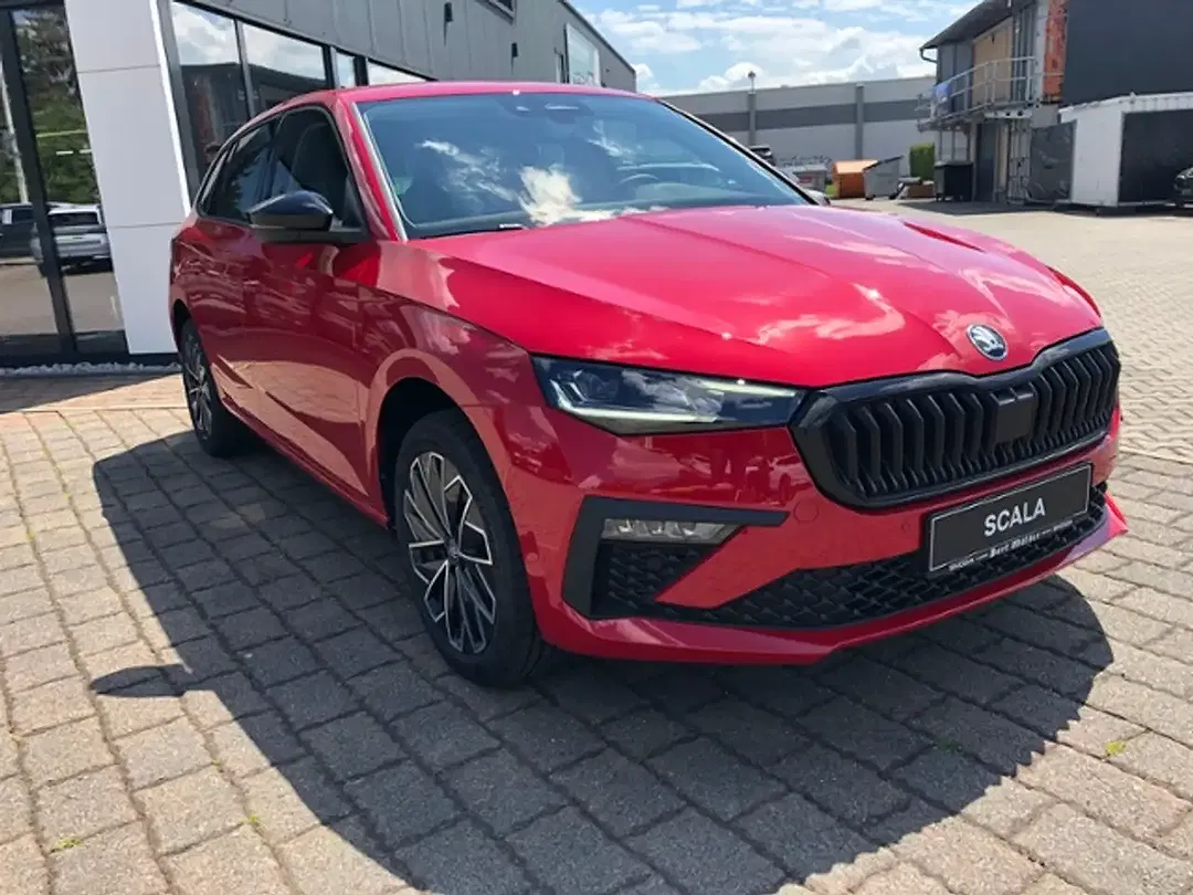 Skoda Scala - Thumbnail 3