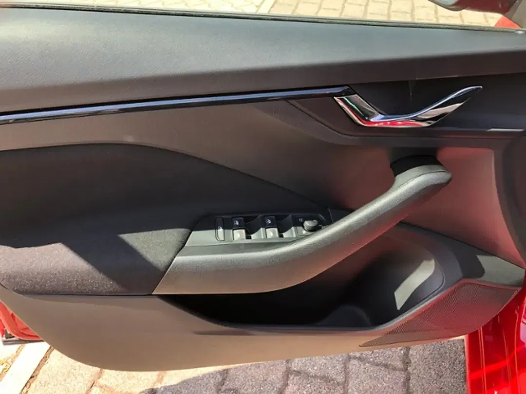 Skoda Scala - Thumbnail 6