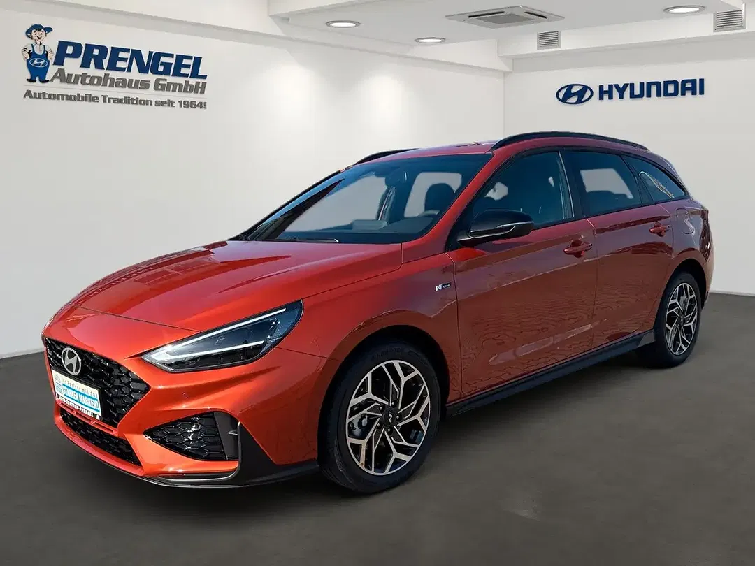 Hyundai i30 - Thumbnail 1