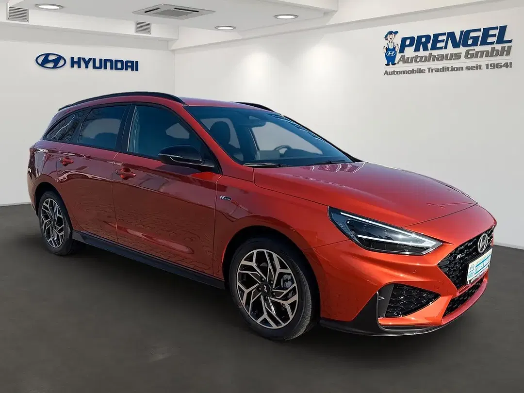 Hyundai i30 - Thumbnail 2