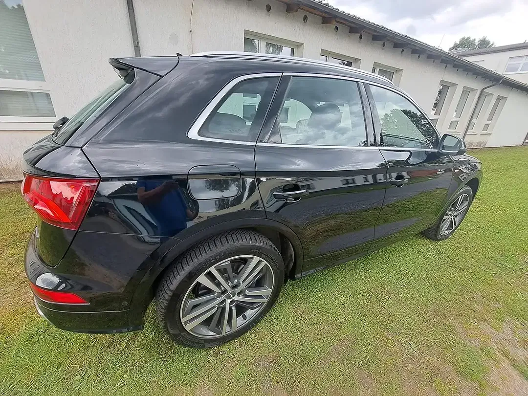 Audi Q5 - Thumbnail 2